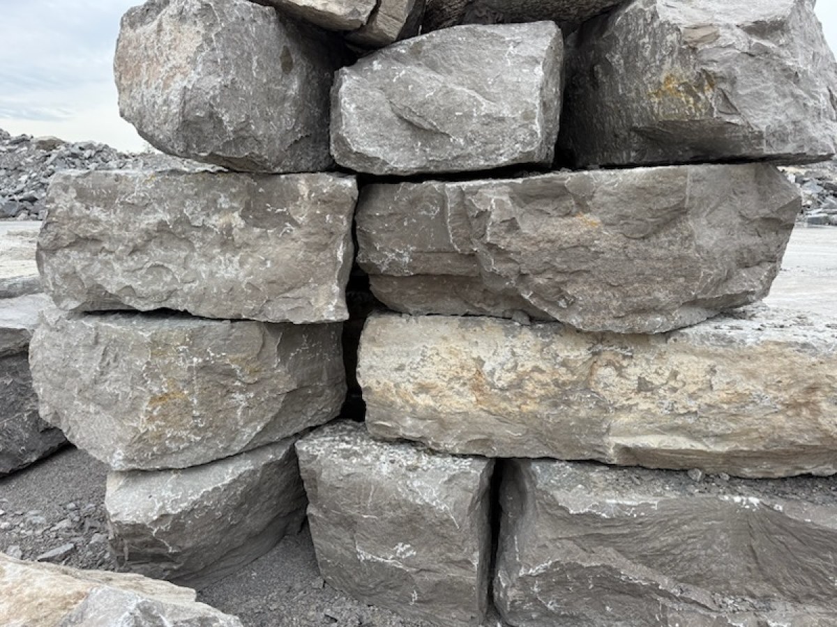Armour Stone 18"